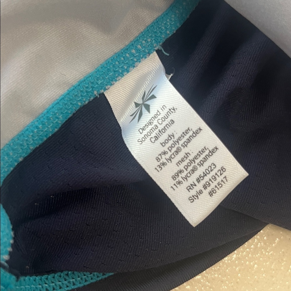Athleta Runaway Long Sleeve Paisley Blue Green Top Sz: S - Picture 6 of 9